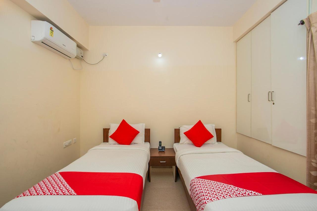 Oyo 4797 Lulu Hospitality Yelahanka Exterior foto