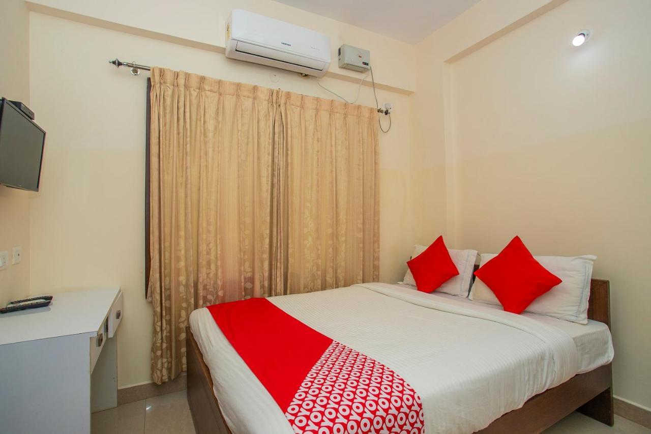 Oyo 4797 Lulu Hospitality Yelahanka Exterior foto