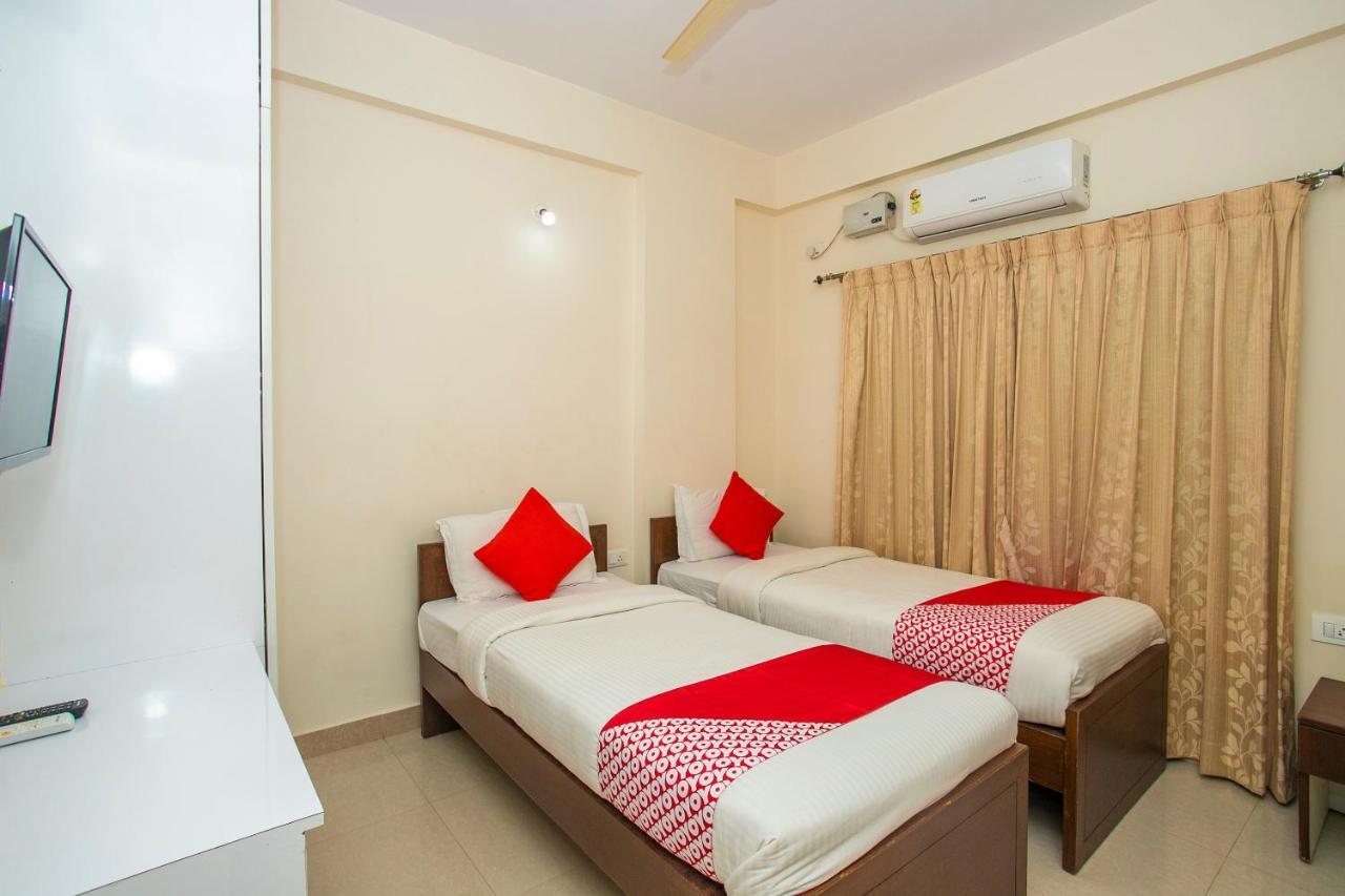 Oyo 4797 Lulu Hospitality Yelahanka Exterior foto