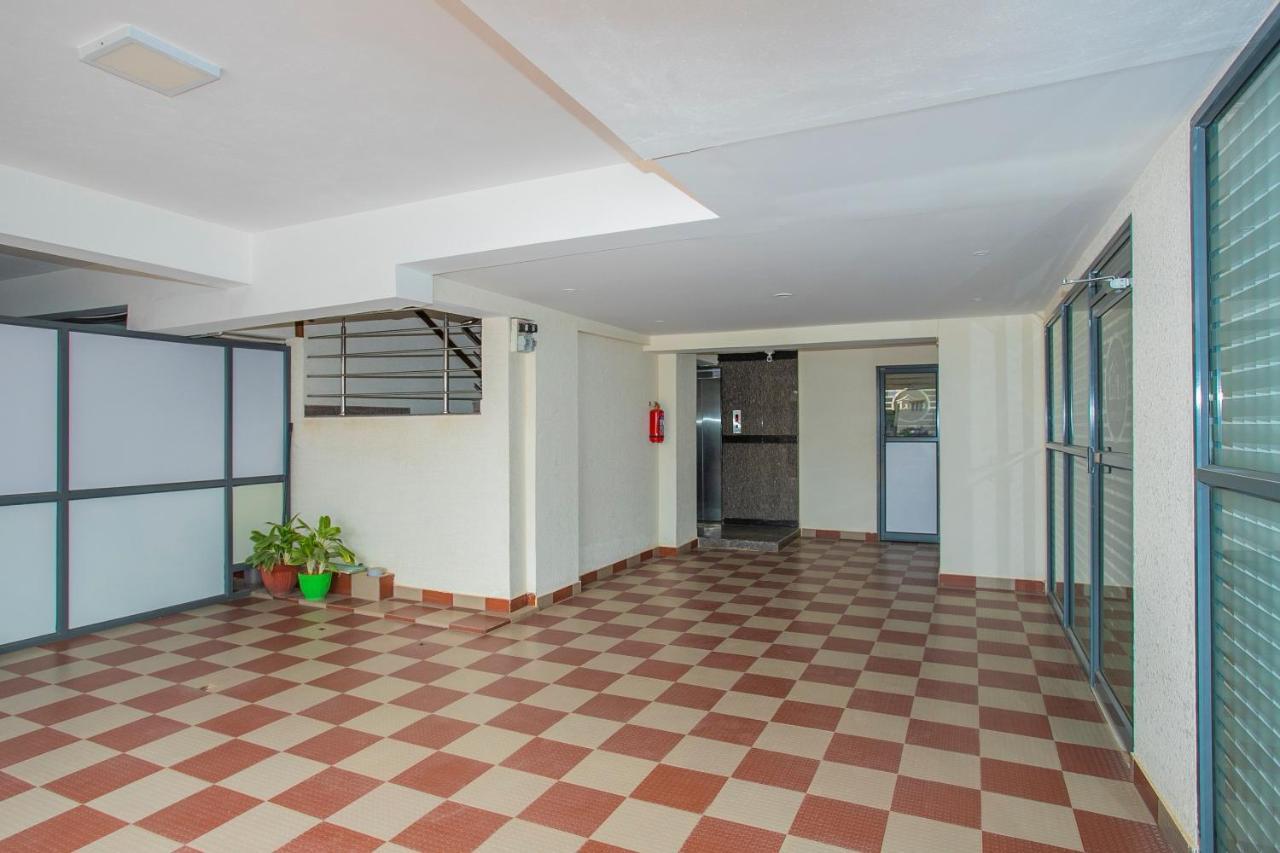 Oyo 4797 Lulu Hospitality Yelahanka Exterior foto